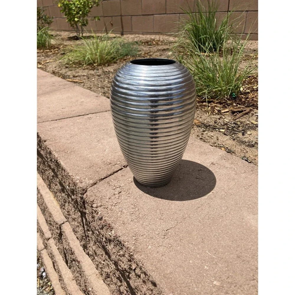 9”x5” Cast Aluminum Heavy Robbed Silver Vase Modern Contemporary Home Decor